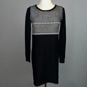 ATHLETA - 100% Merino Wool High Low Sweater Dress - Black & Cream EUC XXS